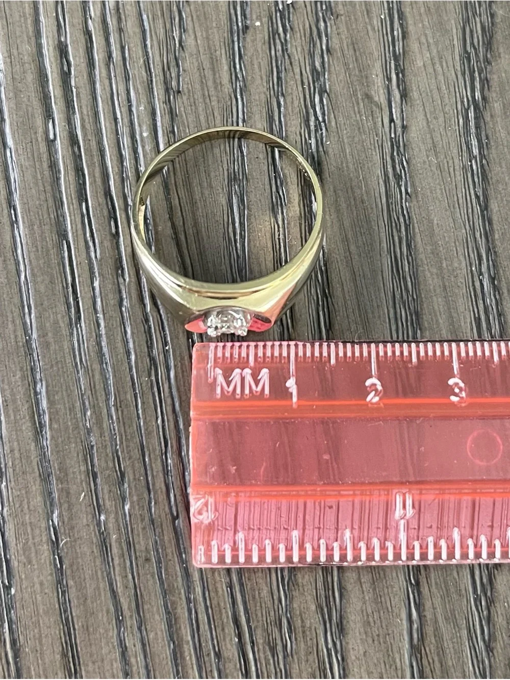 Men’s vintage 1991 14K yellow gold diamond cluster ring